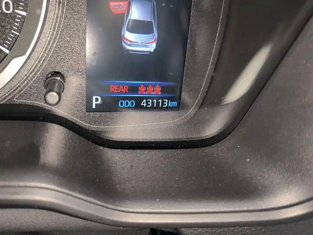 Levin Dual Engine 1.8 H E-CVT Sport