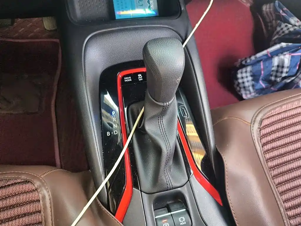 Levin Dual Engine 1.8 H E-CVT Sport