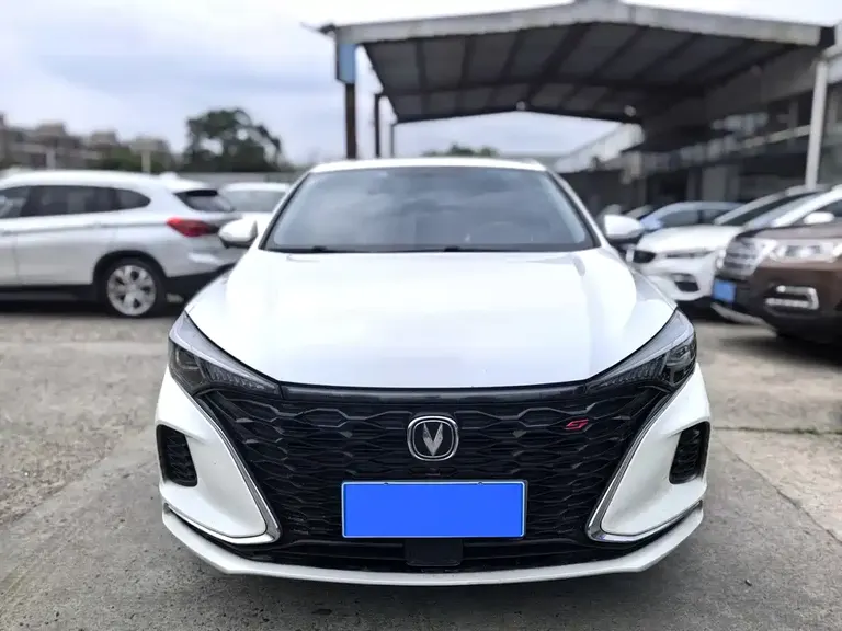 Changan Eado PLUS Blue Whale NE 1.4 T GDI DCT Flagship