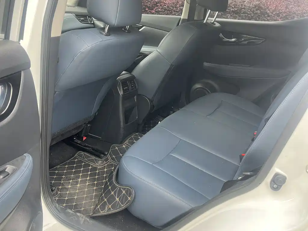 Qashqai Honor 2.0 L CVT XV Sincere