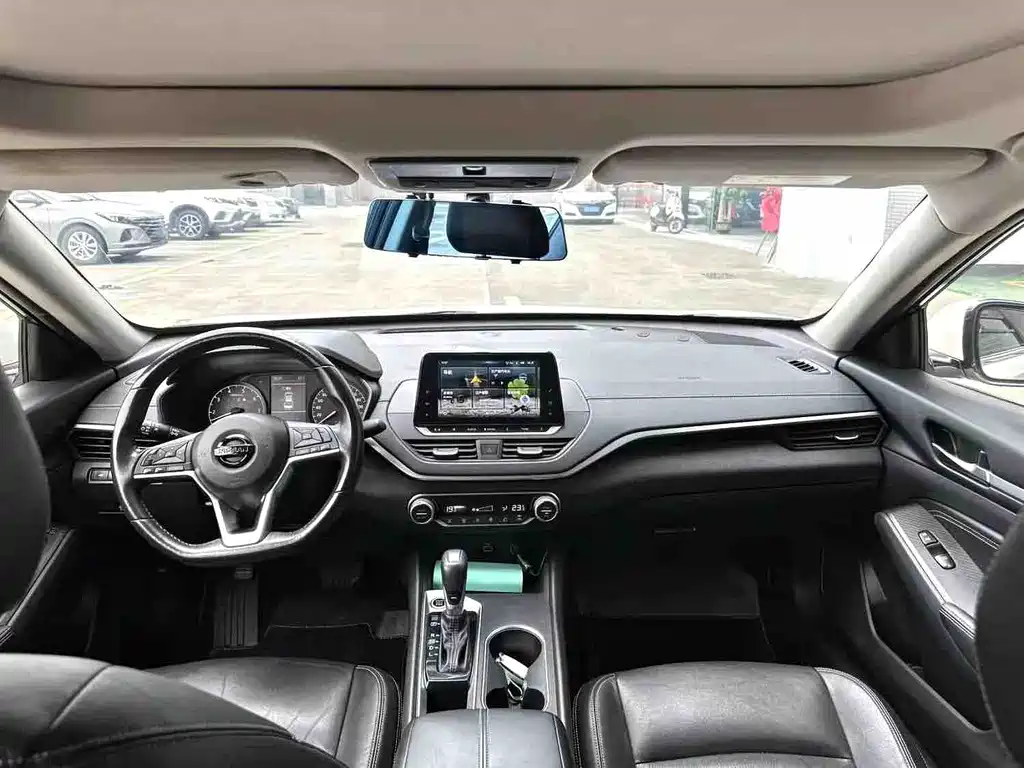 Teana Facelift 2.0 L XL Comfort