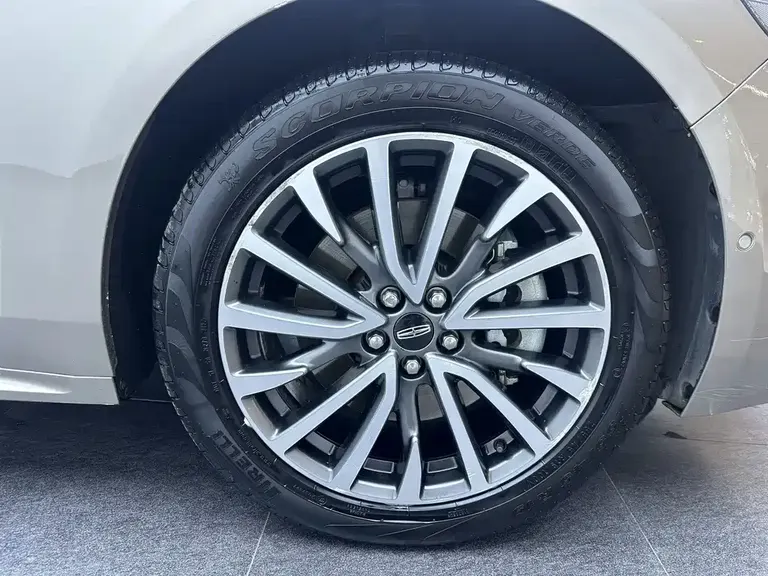 Lincoln Continental 2.0 T 2 WD Honor Shine