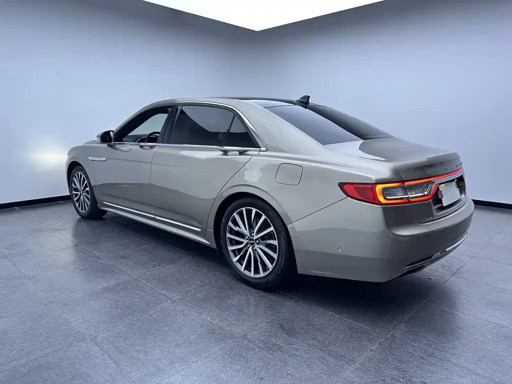 Lincoln Continental 2.0 T 2 WD Honor Shine