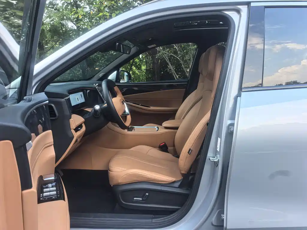 Galaxy L7 EM-i 115 km Explorer