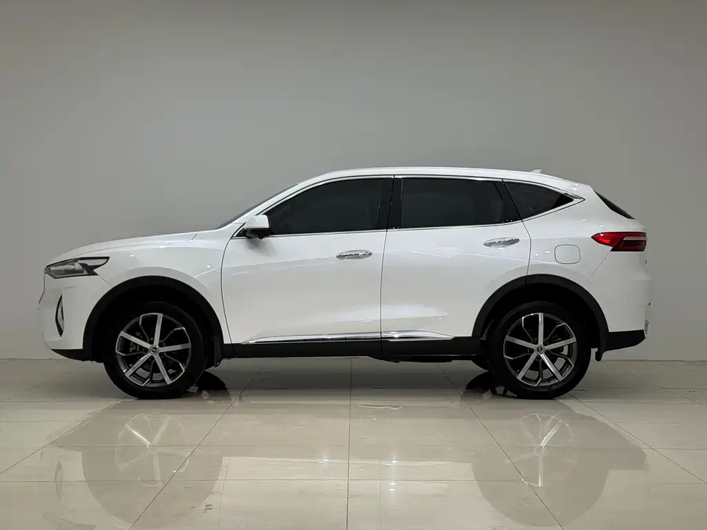 Haval F7 1.5 T 2 WD i Dazzle
