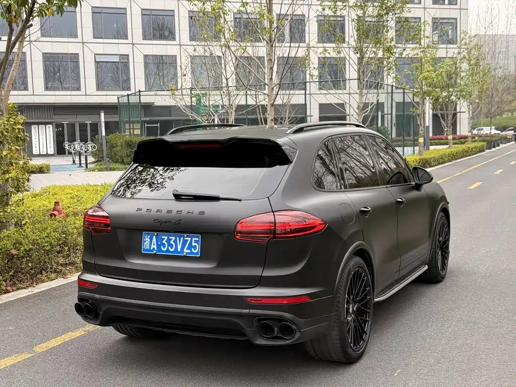 Cayenne Cayenne Platinum Edition 3.0 T