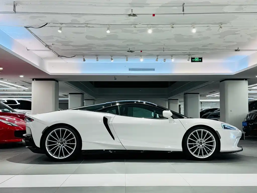 McLaren GT 4.0 T Standard