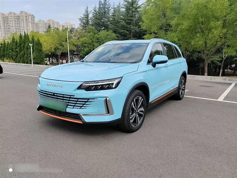 Skyworth Auto Skyworth HT-i 1.5 L PHEV 205 KM Smart Vision Plus
