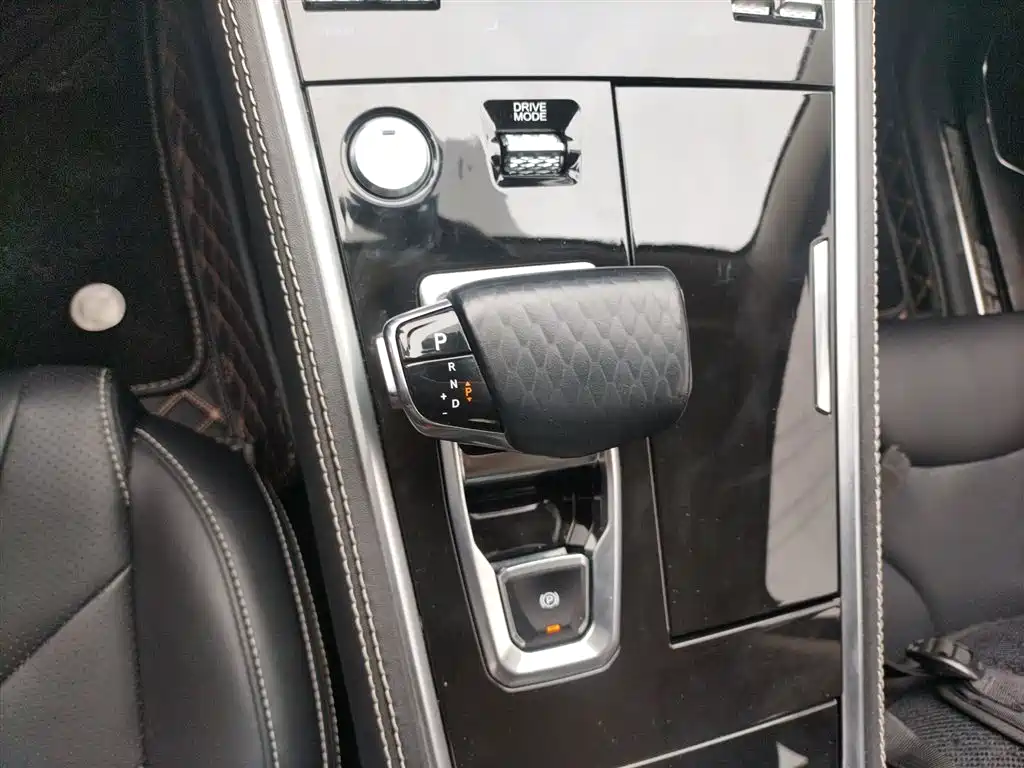 Changan CS85 Coupe 长安CS85 COUPE 2021款 2.0 T 自动豪华型