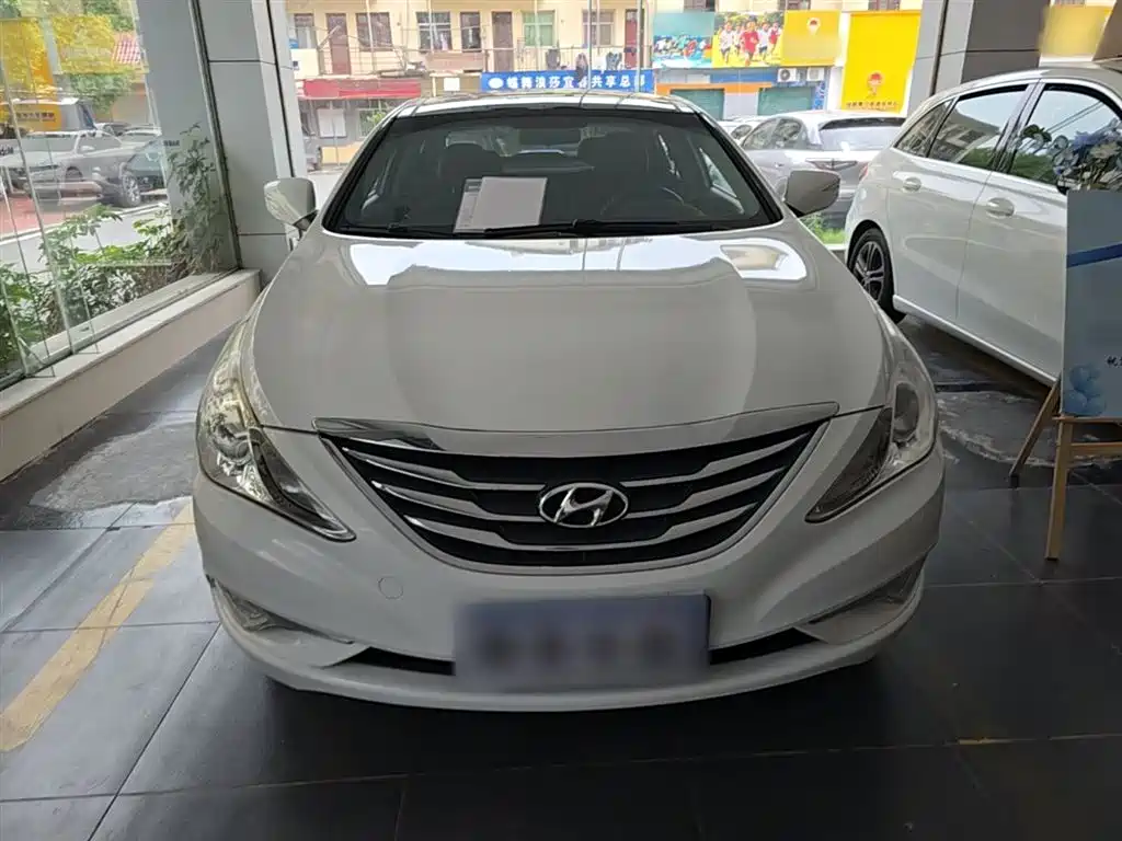 Sonata 索纳塔 2013款 2.0 L 自动时尚版