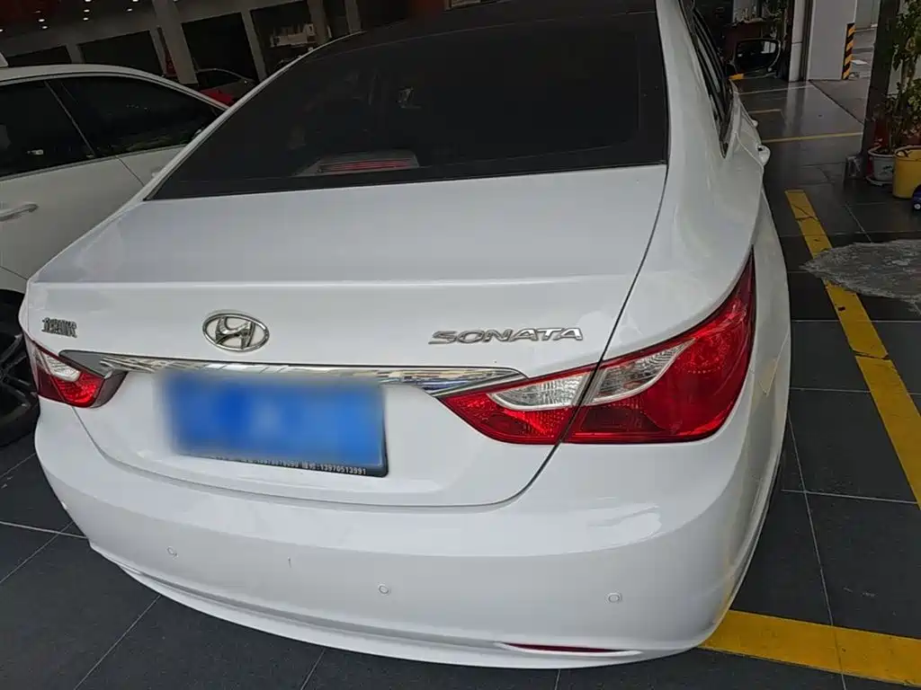 Sonata 索纳塔 2013款 2.0 L 自动时尚版