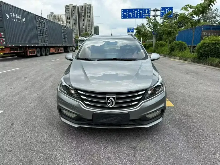 Baojun 310 W 1.5 L Manual Comfort CN-V