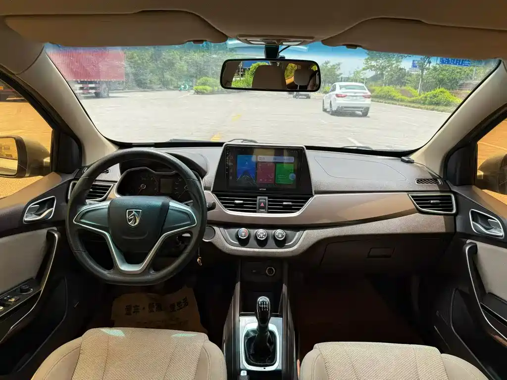 Baojun 310 W 1.5 L Manual Comfort CN-V