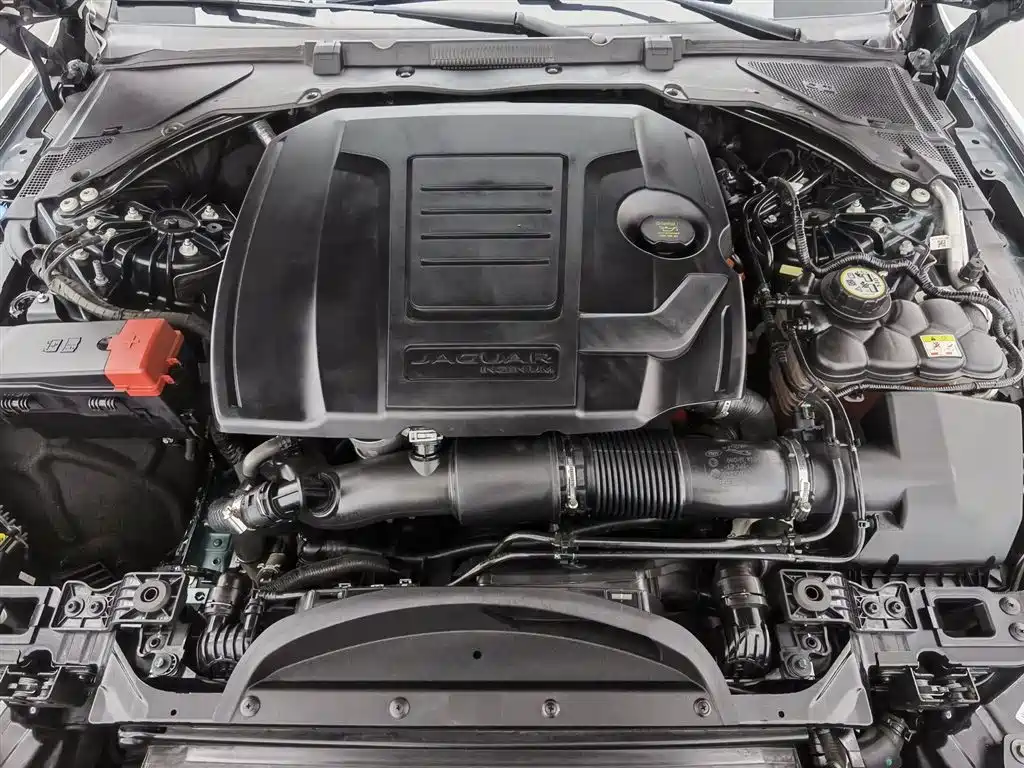 Jaguar XFL XFL 2.0 T P250 2 WD Elite Sport