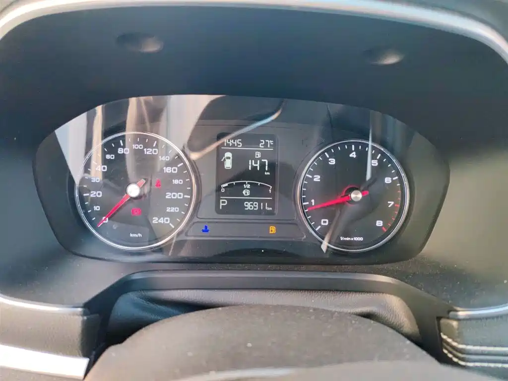 Roewe RX5 20 T 2 WD Auto Internet Smart Value