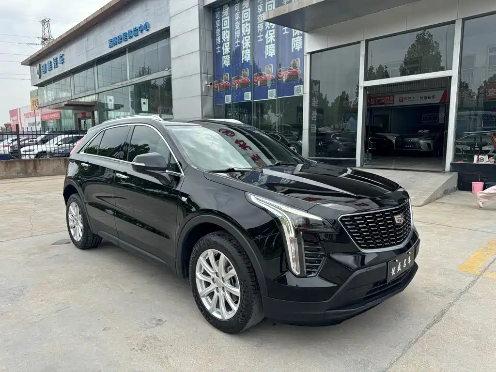 Cadillac XT4 Facelift 28 T 2 WD Tech