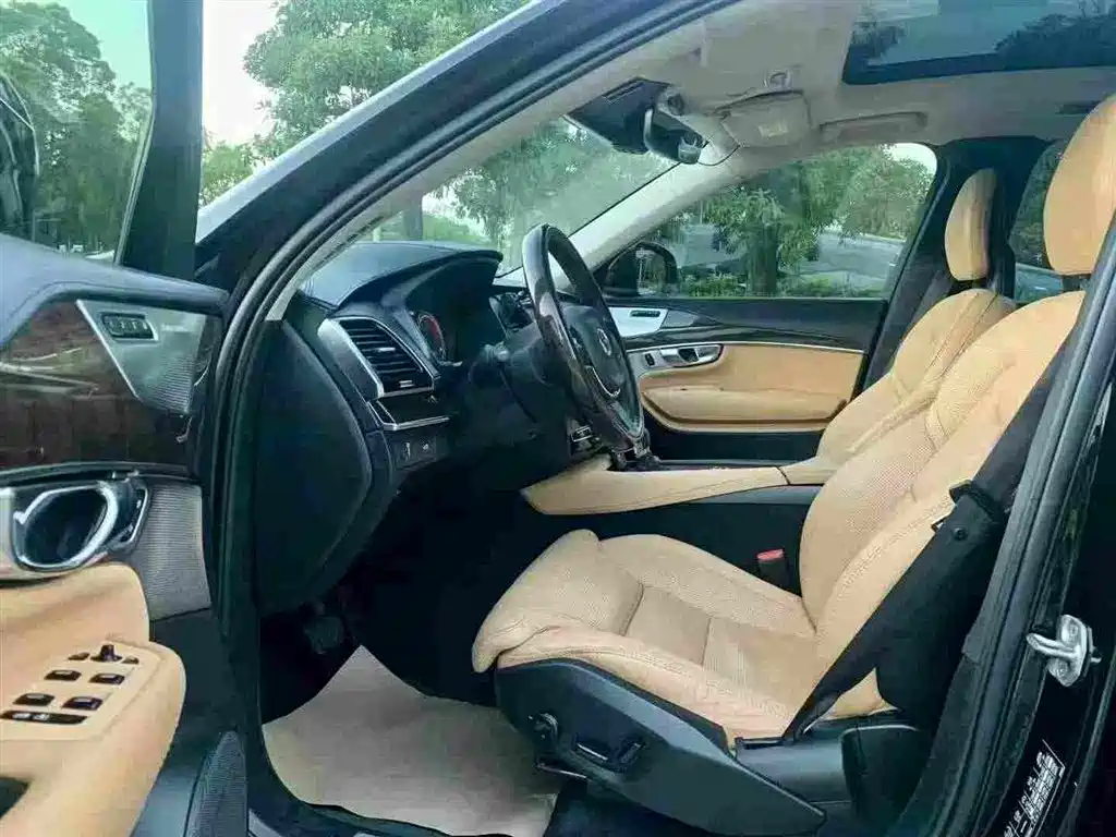 Volvo XC90 T6 Smart Supreme 7-seat