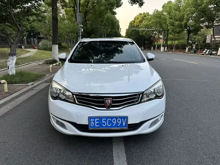Roewe 350 1.5 L Auto Luxury Sunroof