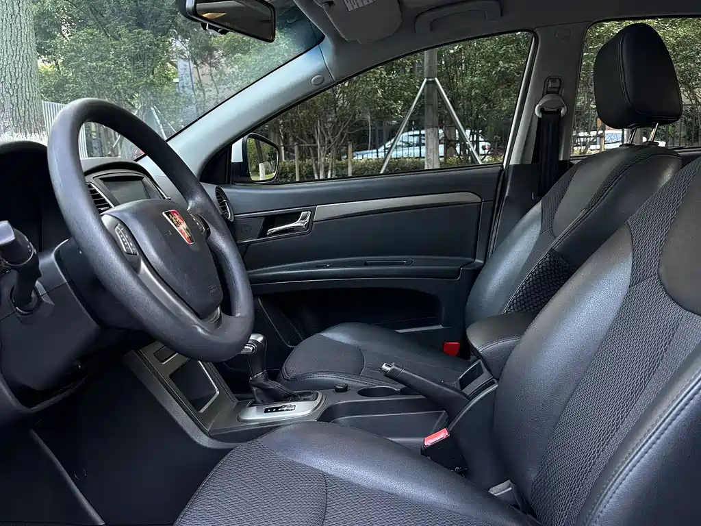 Roewe 350 1.5 L Auto Luxury Sunroof