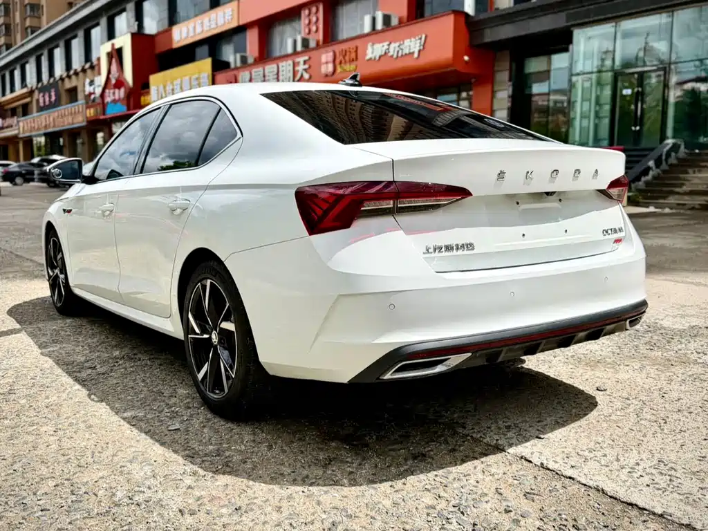 Octavia Facelift PRO TSI280 Premium