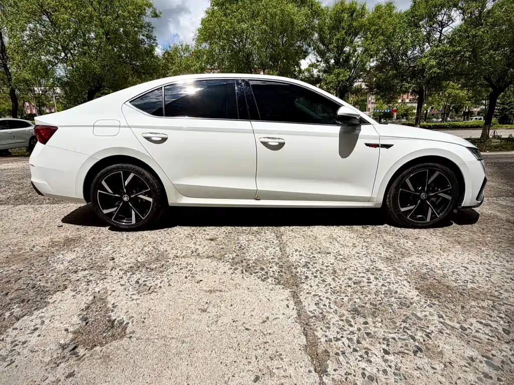 Octavia Facelift PRO TSI280 Premium