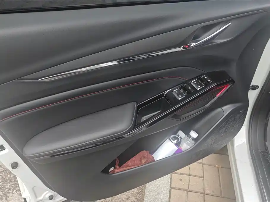 Changan X5 PLUS 1.5 T DCT Pioneer
