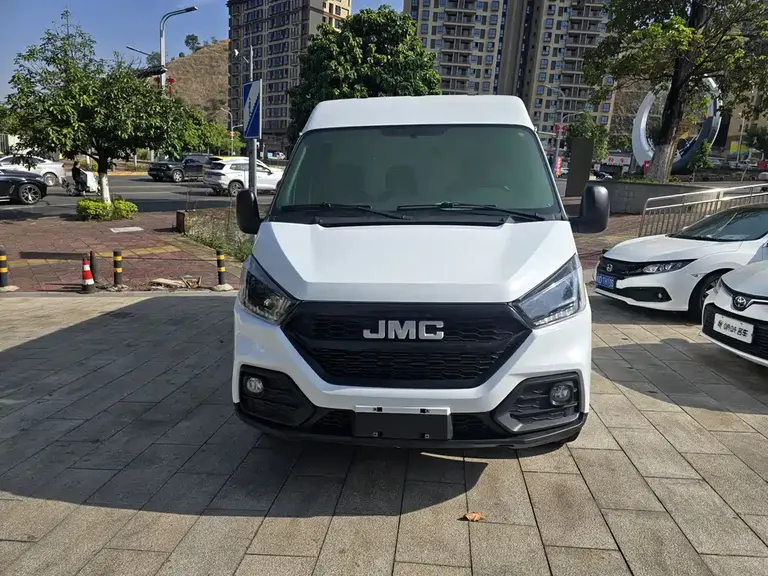 JMC Transit Custom 2.8 T Space King Taurus LWB Mid High Roof Rear Single Tire 3-seat Diesel CN-VI JX493