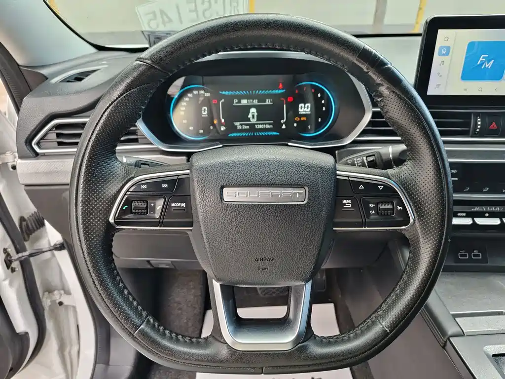 东南DX8 S 东南DX8 S 2022款 1.5 T DCT海湾版 5座