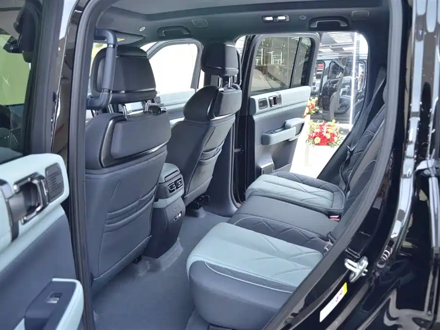 Leopard 5 Navigator