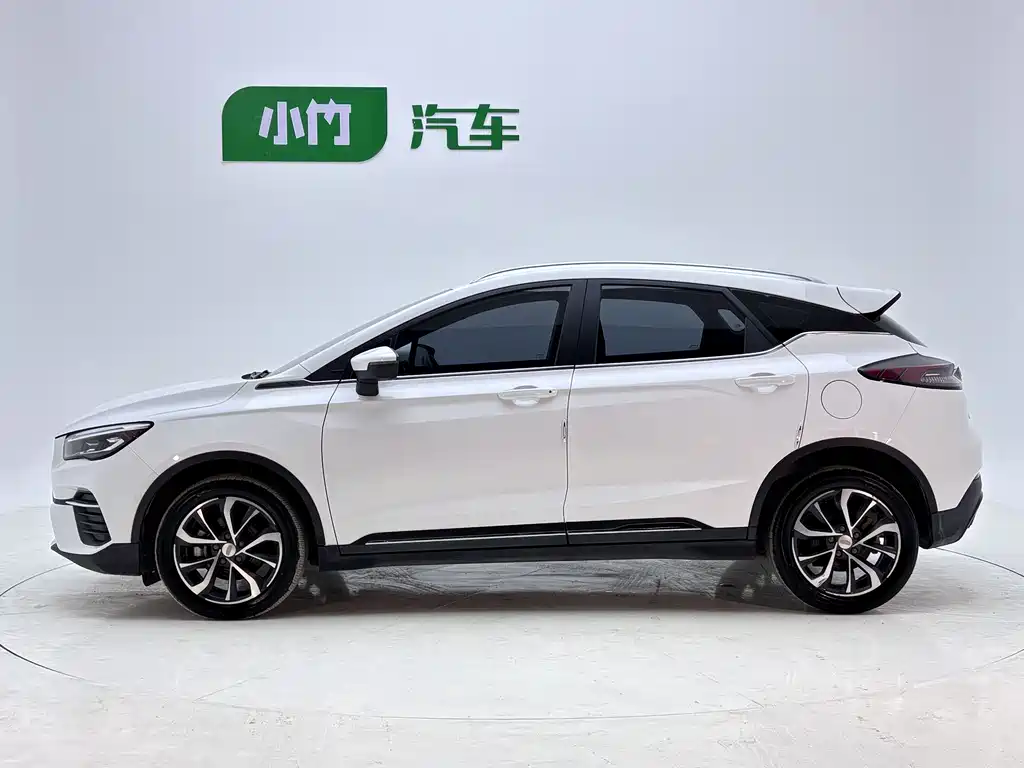 Emgrand S 1.4 T CVT Crossover Player