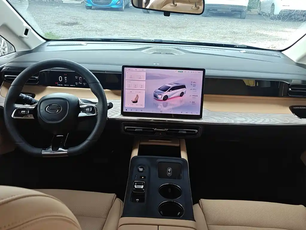 Trumpchi E8 NEV 传祺E8 PHEV 2024款 150 km 龙腾光辉+