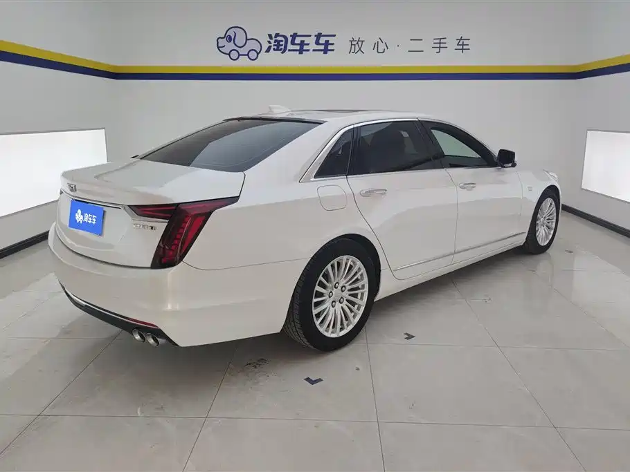 Cadillac CT6 28 T Luxury
