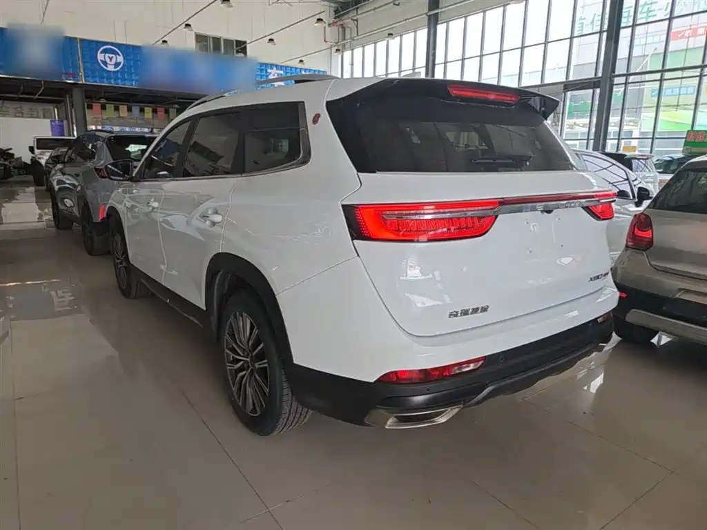 Jetour X90 PLUS 1.6 TD DCT Villa 7-seat