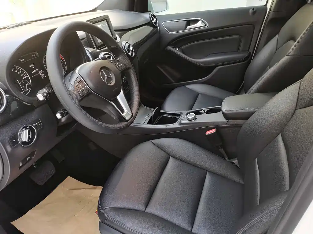 Mercedes-Benz B-Class B 180