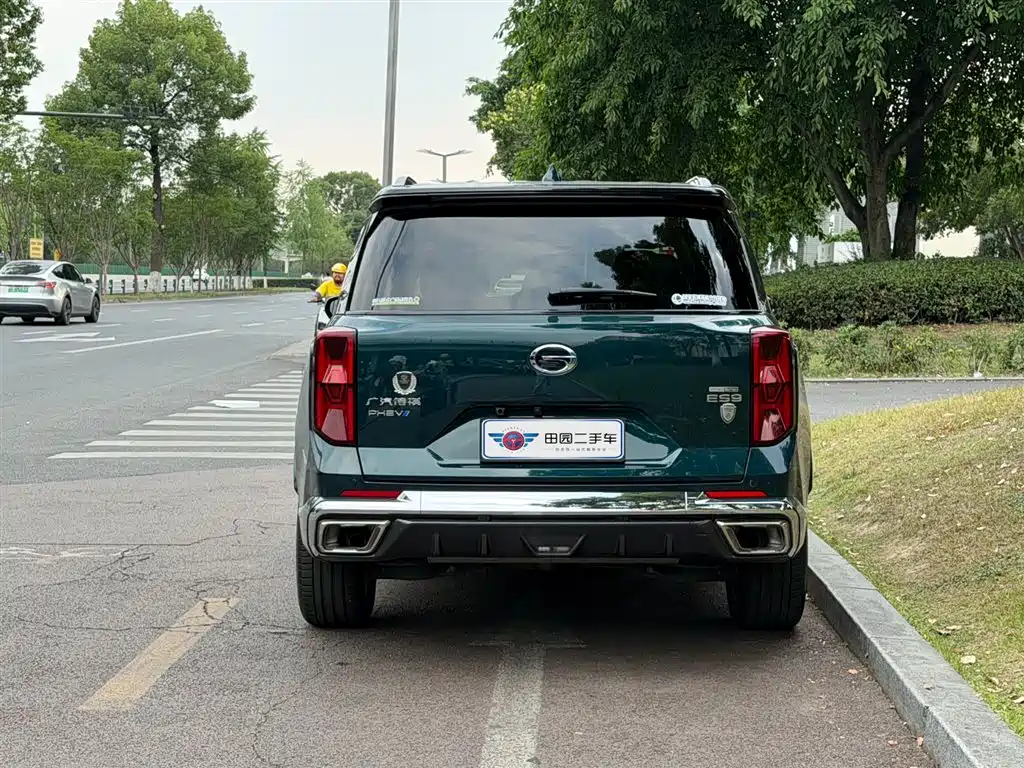 Trumpchi ES9 PHEV 143 km Max
