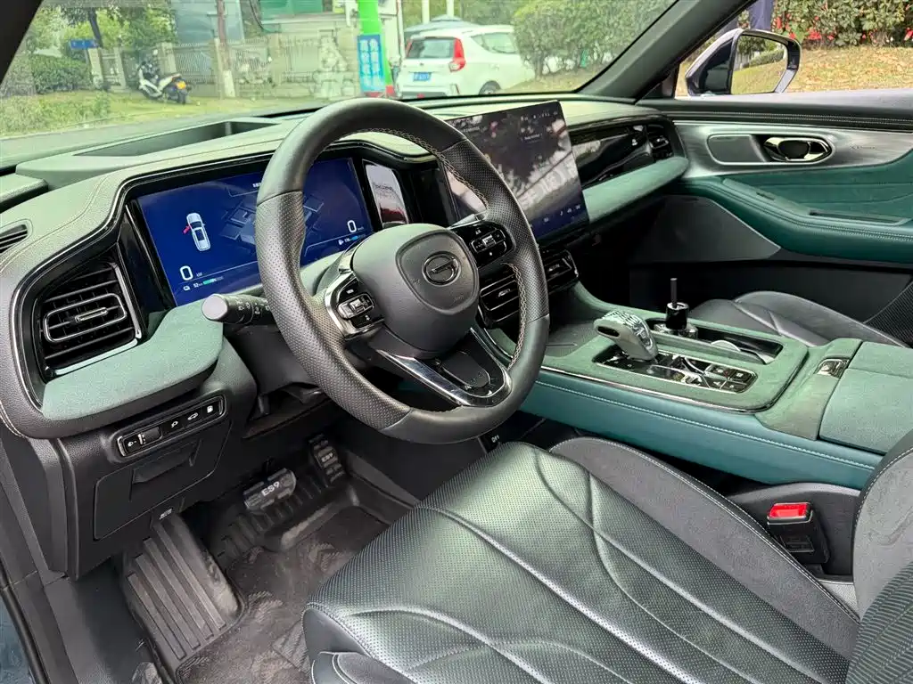 Trumpchi ES9 PHEV 143 km Max