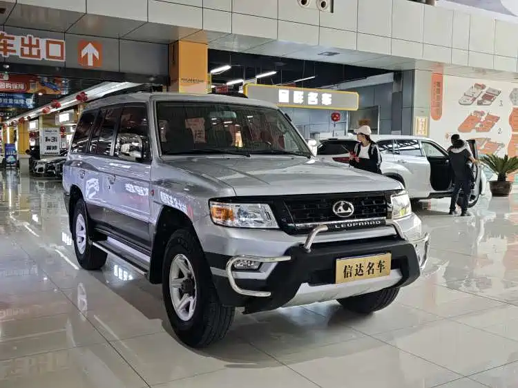 Leopaard Q6 猎豹Q6 2015款 2.4 L 手动两驱精英型