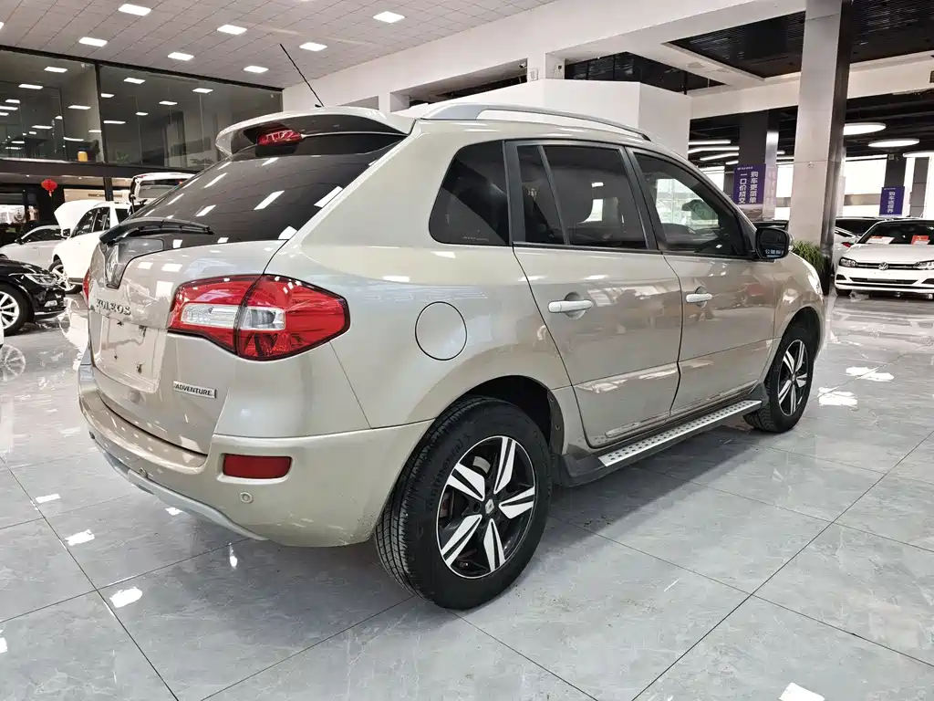 Koleos (Import) 科雷傲进口 2016款 2.0 L 两驱舒适BOSE版