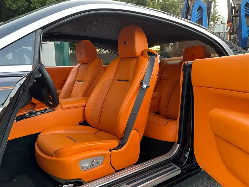 Wraith 6.6 T Black Badge