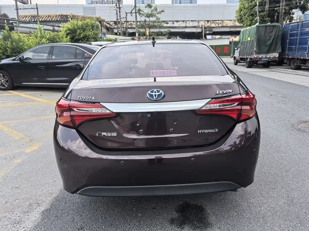 Levin Facelift Dual Engine 1.8 H GS E-CVT Elite Sunroof CN-V