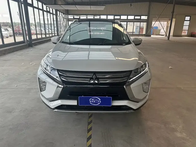 Mitsubishi Eclipse Cross 1.5 T CVT 2 WD Dream CN-VI