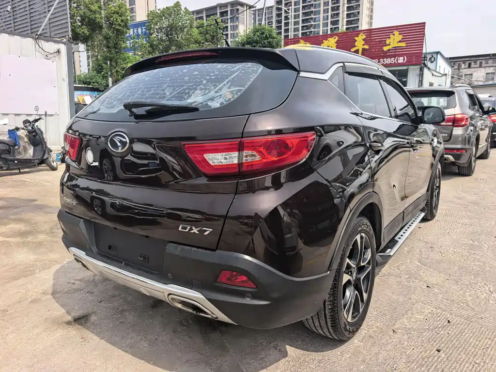 Soueast DX7 1.5 T Auto Glory