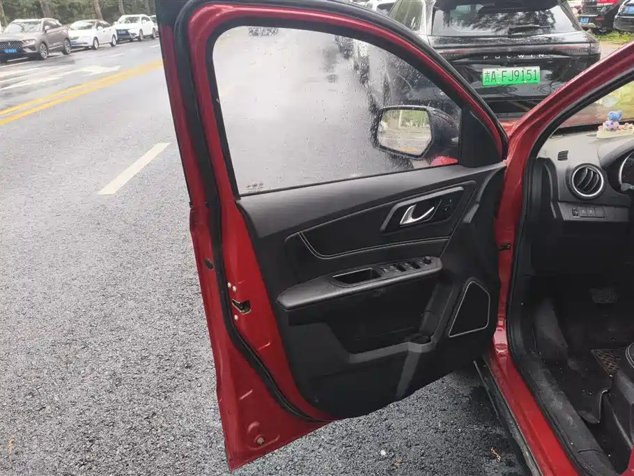 Besturn X40 Internet Celebrity 1.6 L Auto Luxury