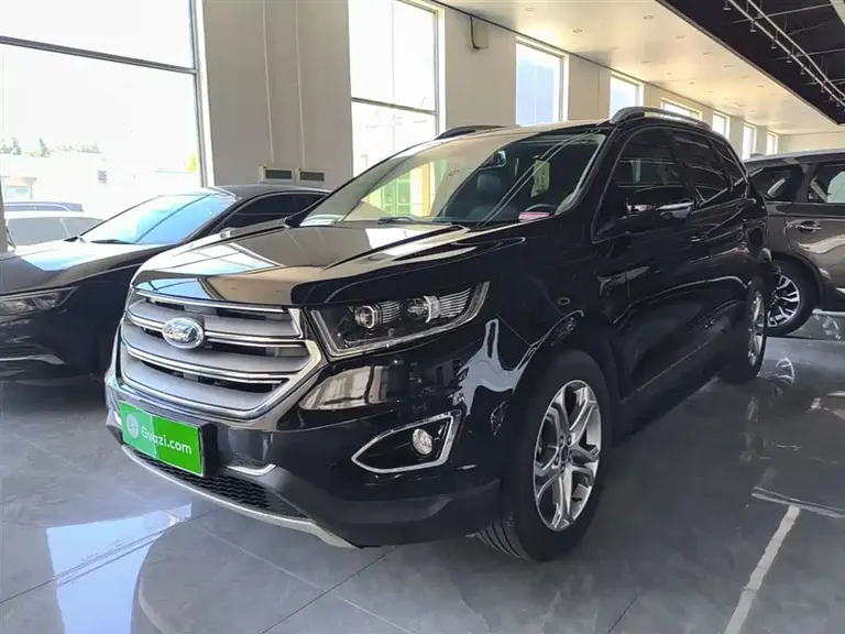 Ford Edge EcoBoost 245 2 WD Grand Sharp 7-seat CN-V