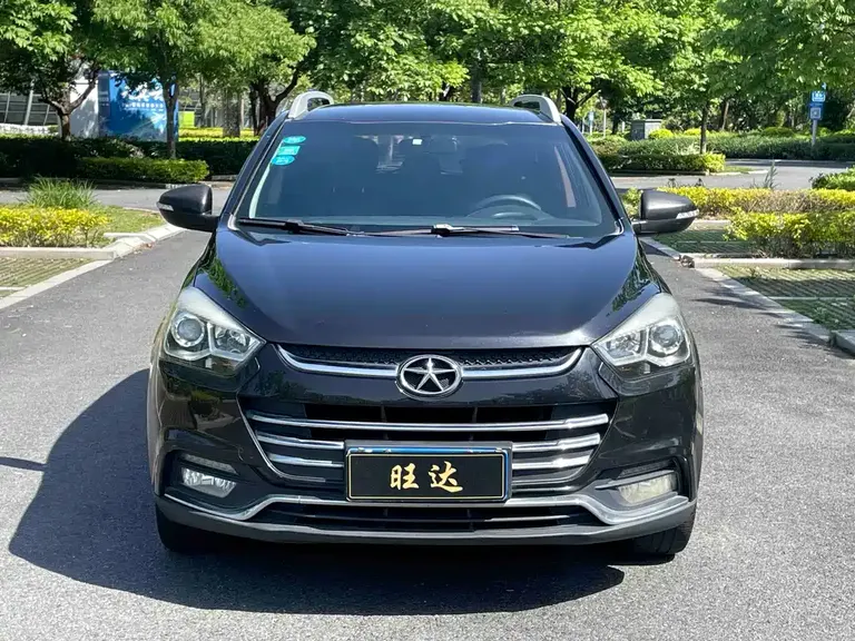 JAC Refine S2 1.5 L Manual Luxury Smart