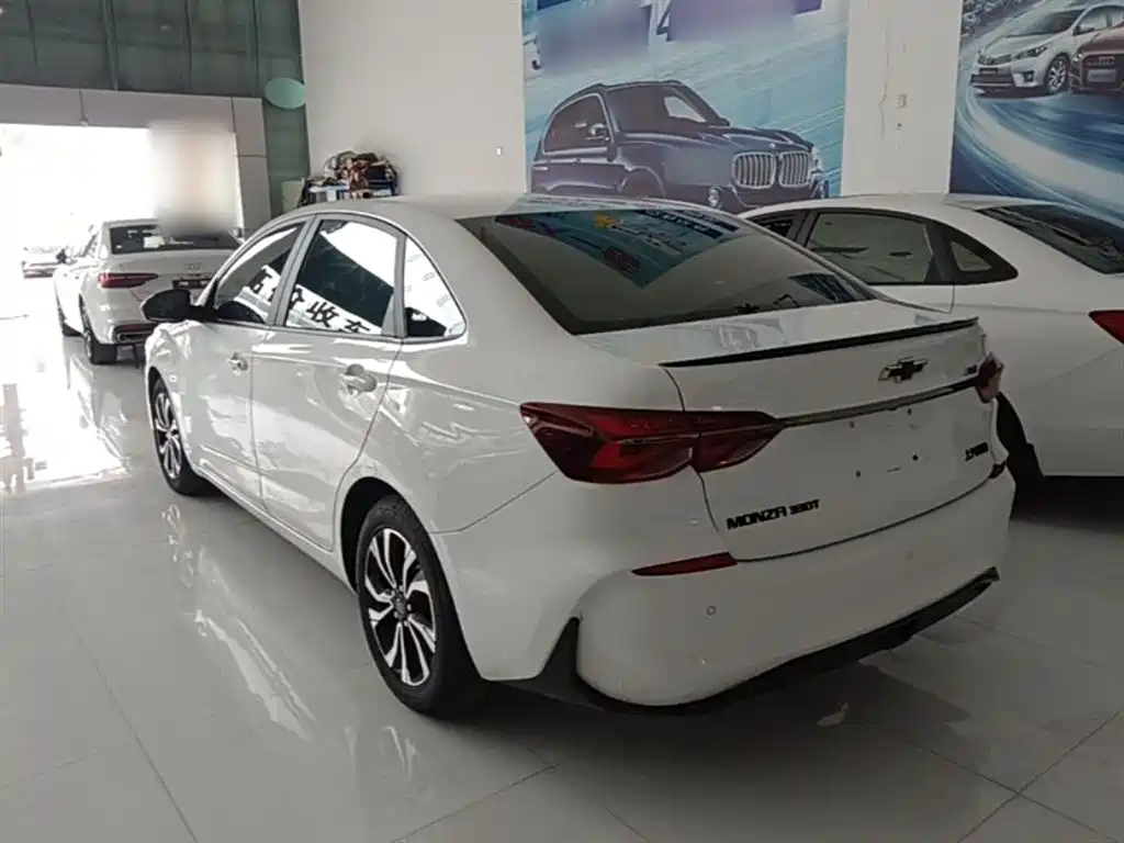 Monza Mild Hybrid RS 330 T Auto Smooth