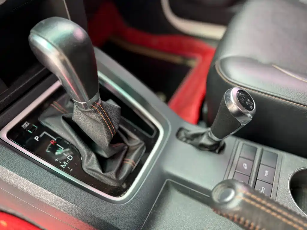 BAIC BJ40 40 L 2.3 T Auto 4 WD Premium