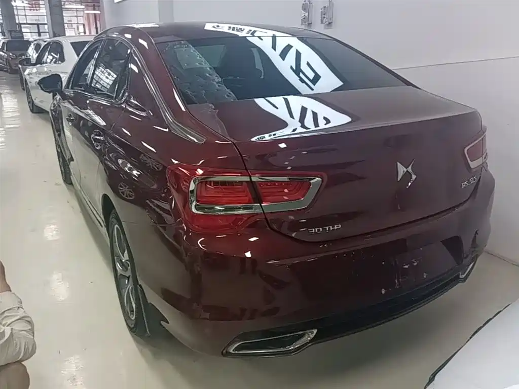 DS 5 LS DS 5 LS 2018款 30 THP 尊贵型