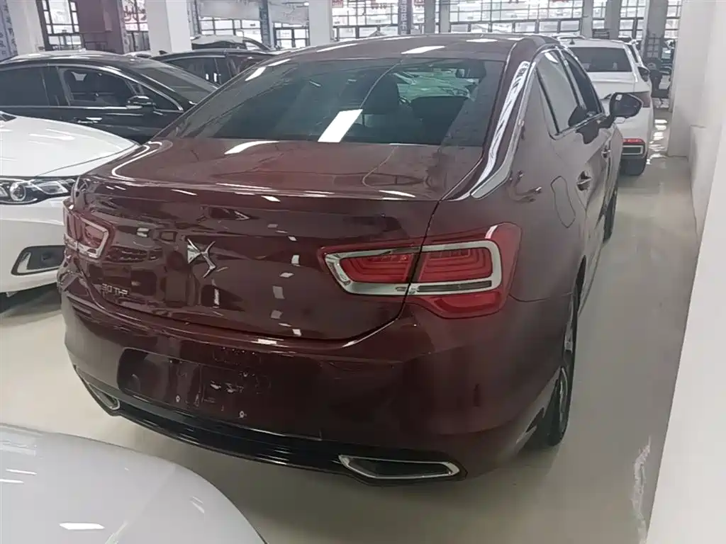 DS 5 LS DS 5 LS 2018款 30 THP 尊贵型