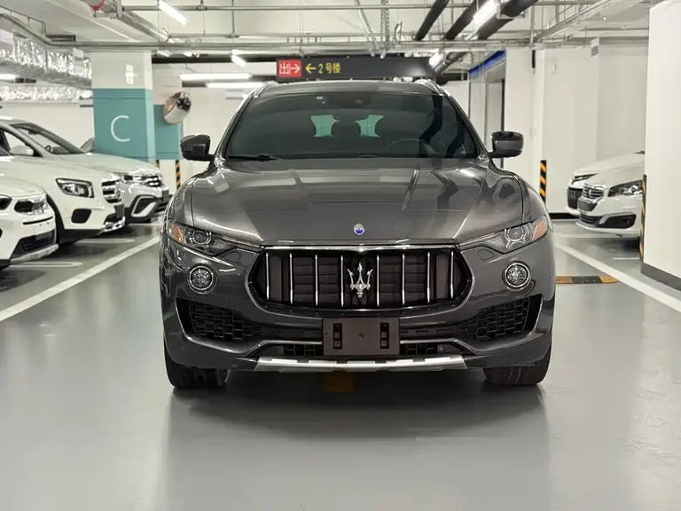 Maserati Levante 3.0 T Standard